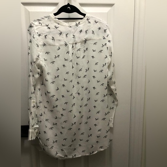 Women’s Blouse - Picture 2 of 5